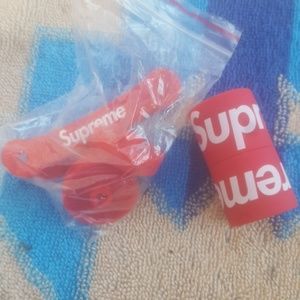 Supreme Lucetta bike lights!